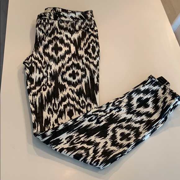 Forever 21 printed demin